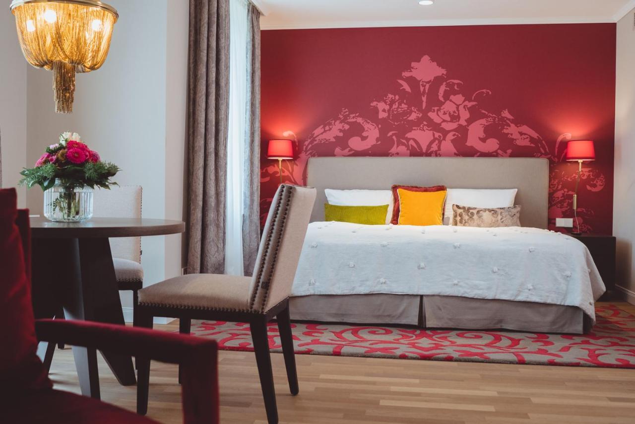 Vila Vita Rosenpark Marburg Eksteriør billede A room at the hotel