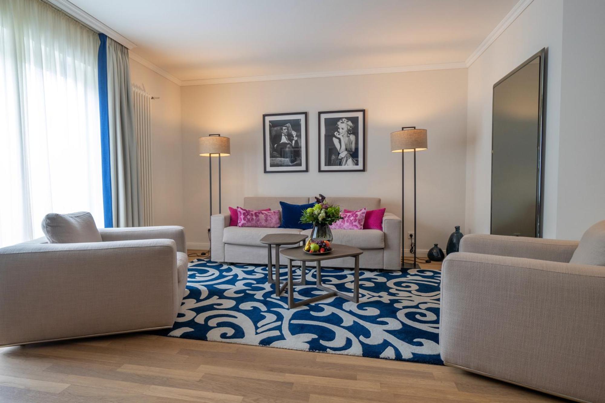 Vila Vita Rosenpark Marburg Eksteriør billede A living room at the Hotel